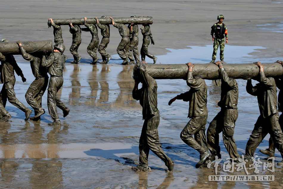 澳门一肖一码一中一肖,跨界解答解释落实_2024款 蓝标 1.5T 手动两驱豪华版XVO6640